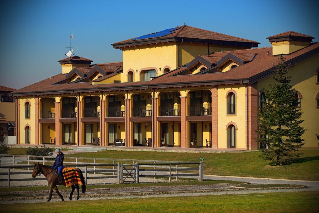 Agriturismo Il Boschetto Орнаго Экстерьер фото